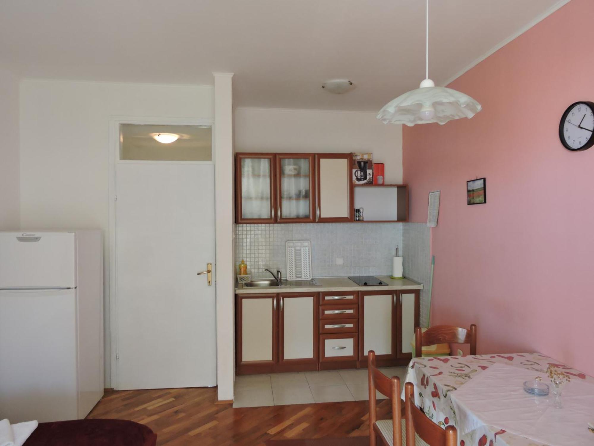 Apartments Ivanov ノヴァリャ 部屋 写真